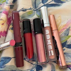 bundle of lip products